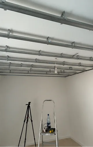 Unterkonstruktion einer Trockenbaudecke